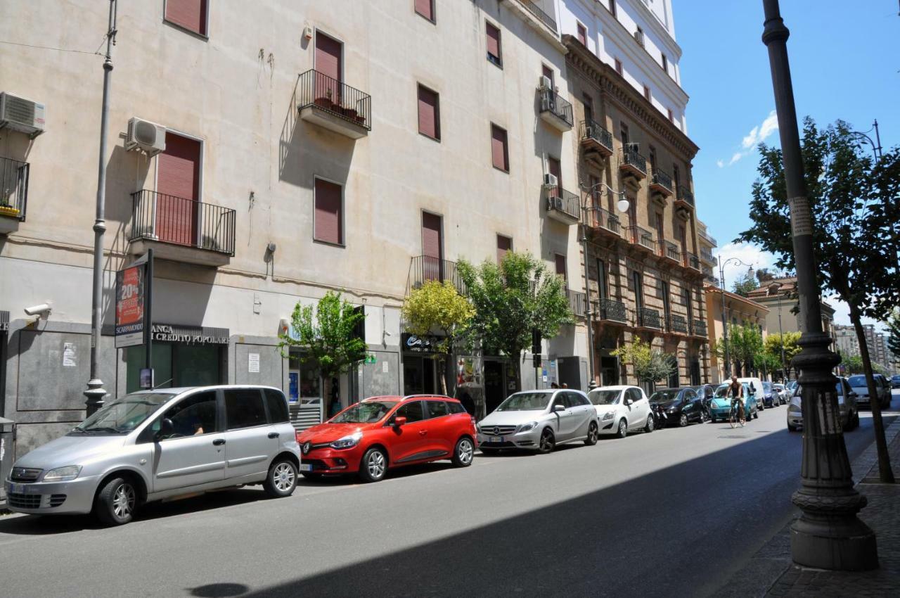 Capofortuna B&B Salerno Centro Exterior photo